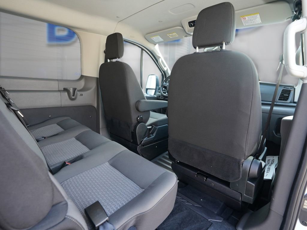 Used 2024 Ford Transit 350 XLT image 25