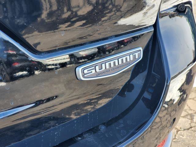 New 2026 Jeep Grand Cherokee Summit w/ Adv Protech Group IV image 33