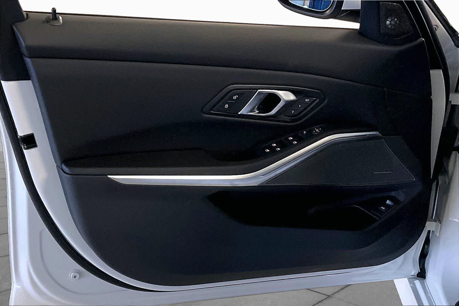 New 2026 BMW 330i Sedan w/ Premium Package RWD image 10