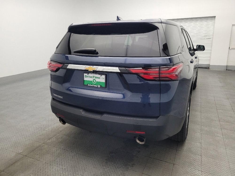 Used 2023 Chevrolet Traverse LS FWD image 7