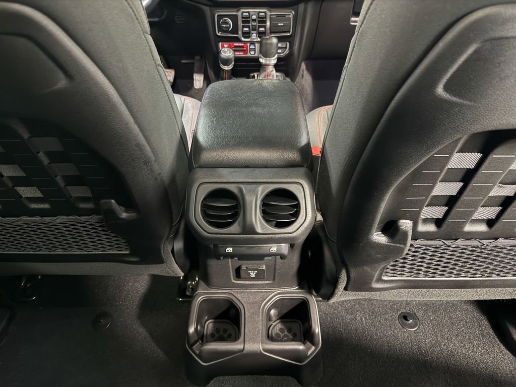 Used 2023 Jeep Wrangler Unlimited Rubicon w/ Cold Weather Group image 71