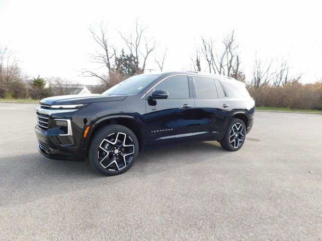 Used 2025 Chevrolet Traverse High Country w/ LPO, Floor Liner Package image 7