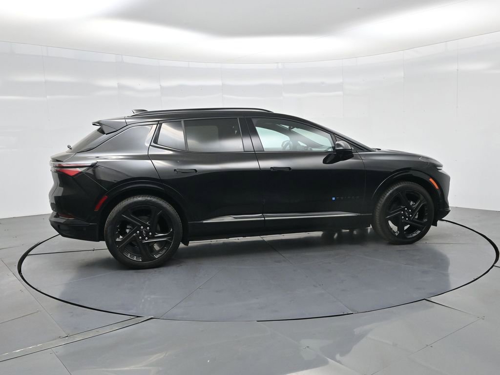 Used 2024 Chevrolet Equinox EV RS image 5