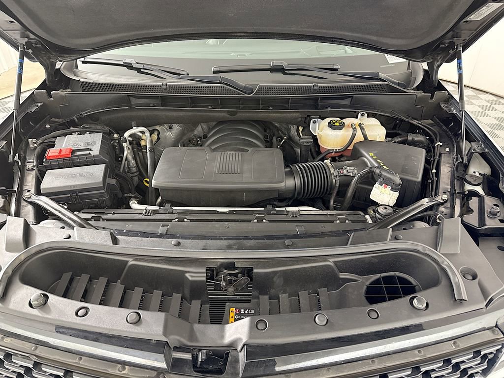 Used 2024 Cadillac Escalade ESV Premium Luxury w/ LPO, Floor Liner Package image 33