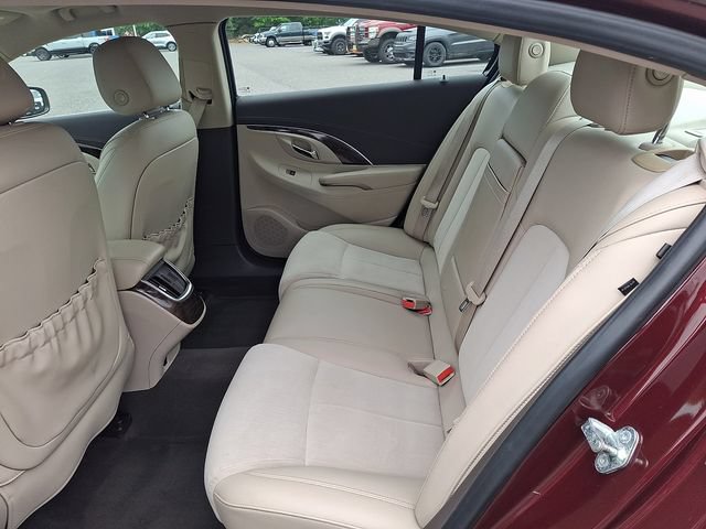 Used 2015 Buick LaCrosse FWD image 10