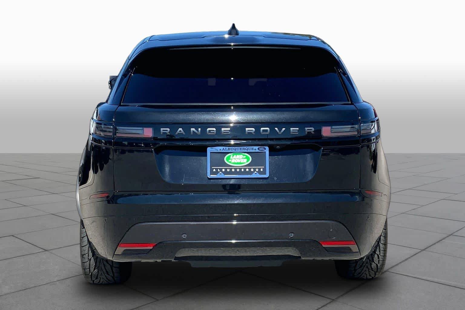 Used 2024 Land Rover Range Rover Velar Dynamic SE AWD/4WD image 5
