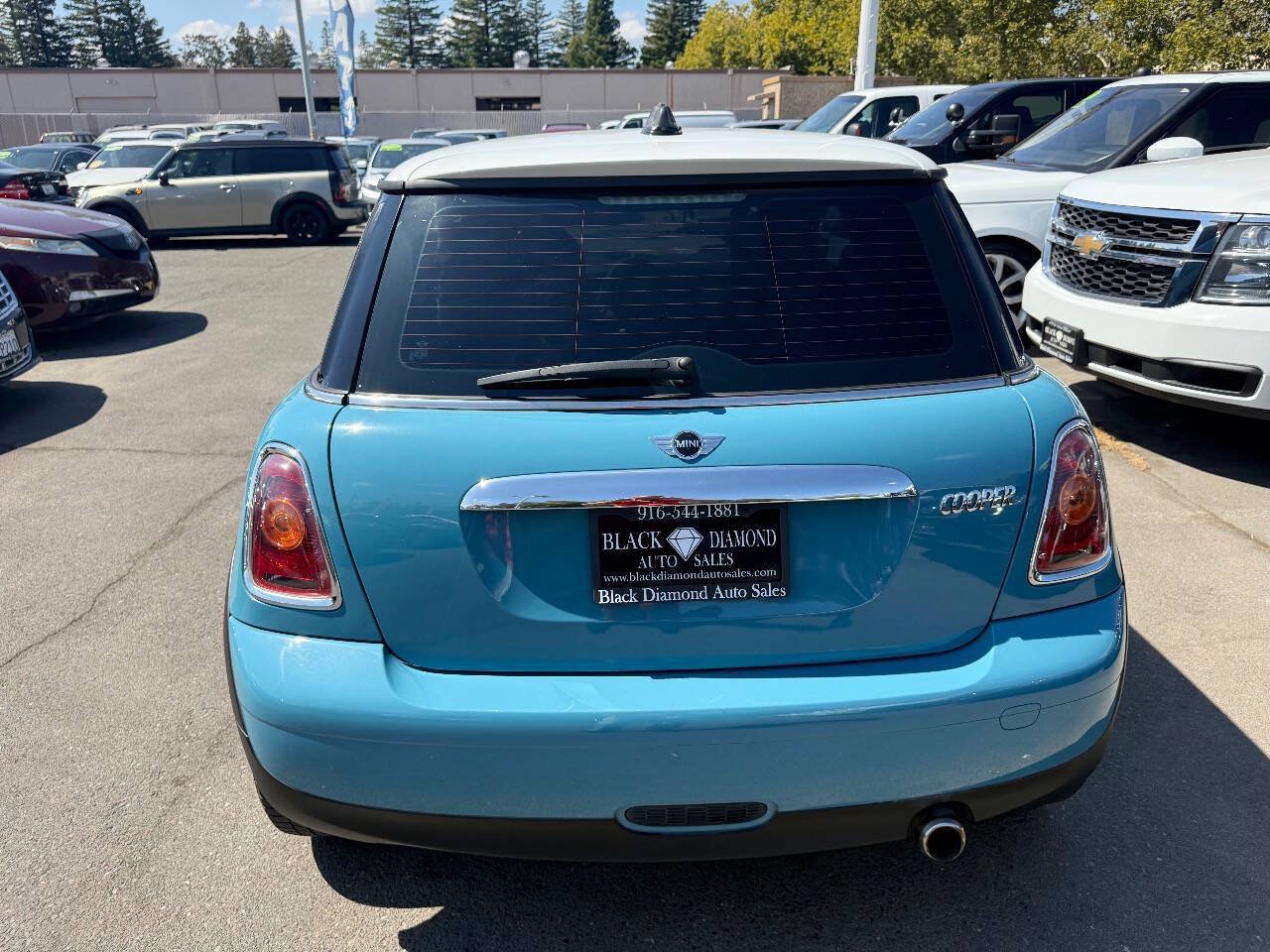Used 2010 MINI Cooper Hardtop FWD image 5
