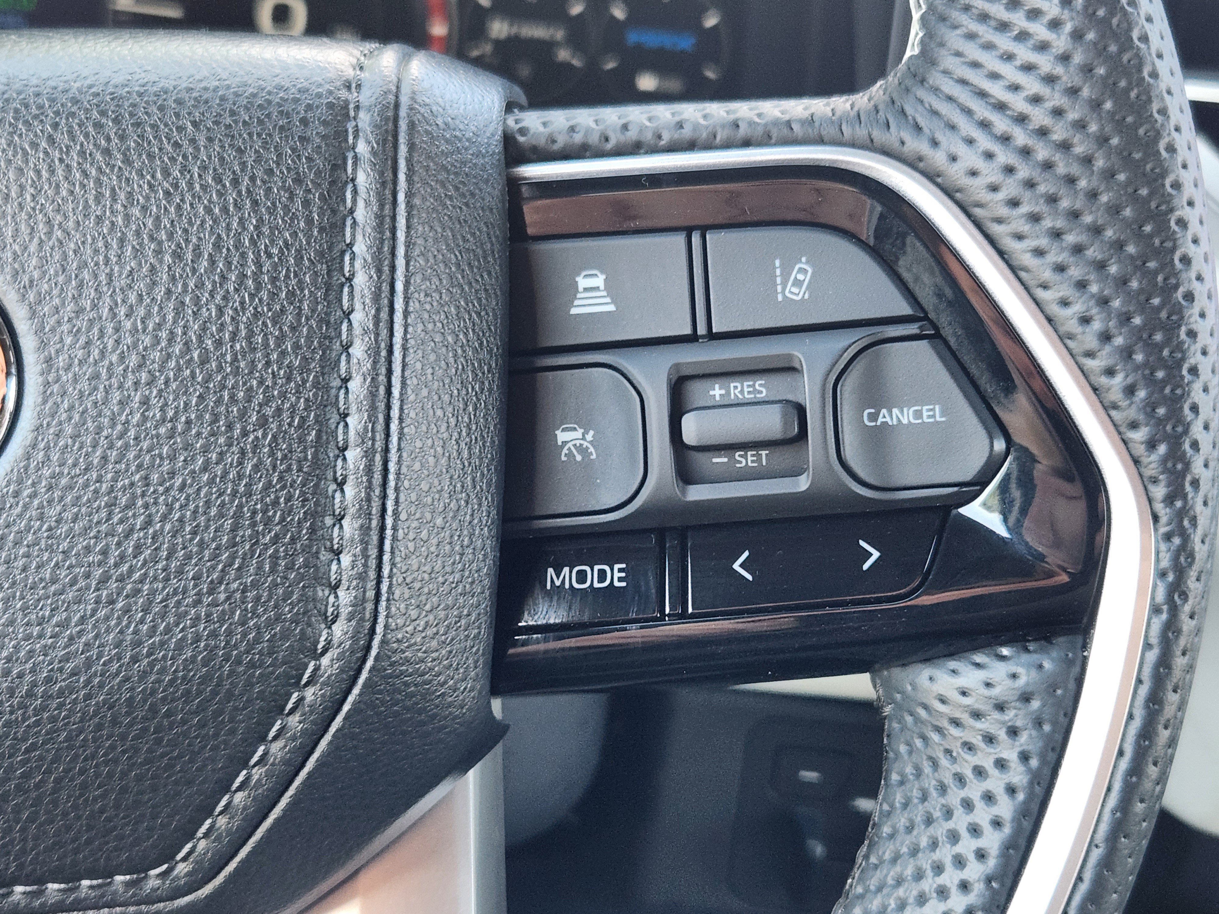 Certified 2024 Toyota Sequoia Capstone AWD/4WD image 13