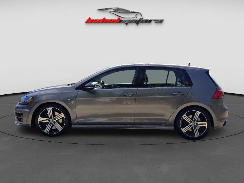 Used 2016 Volkswagen Golf 4-Door image 4