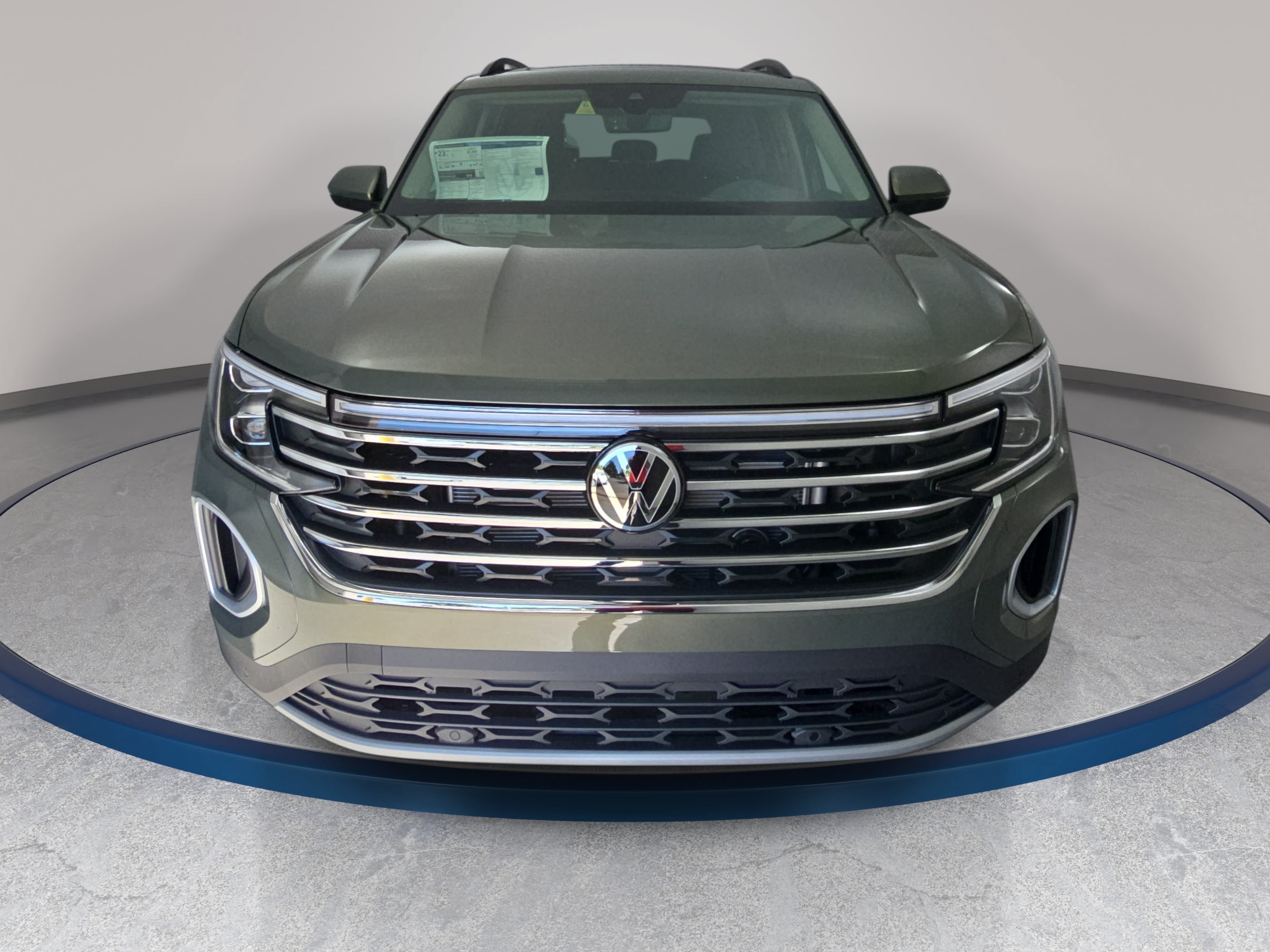 New 2026 Volkswagen Atlas SE FWD image 2