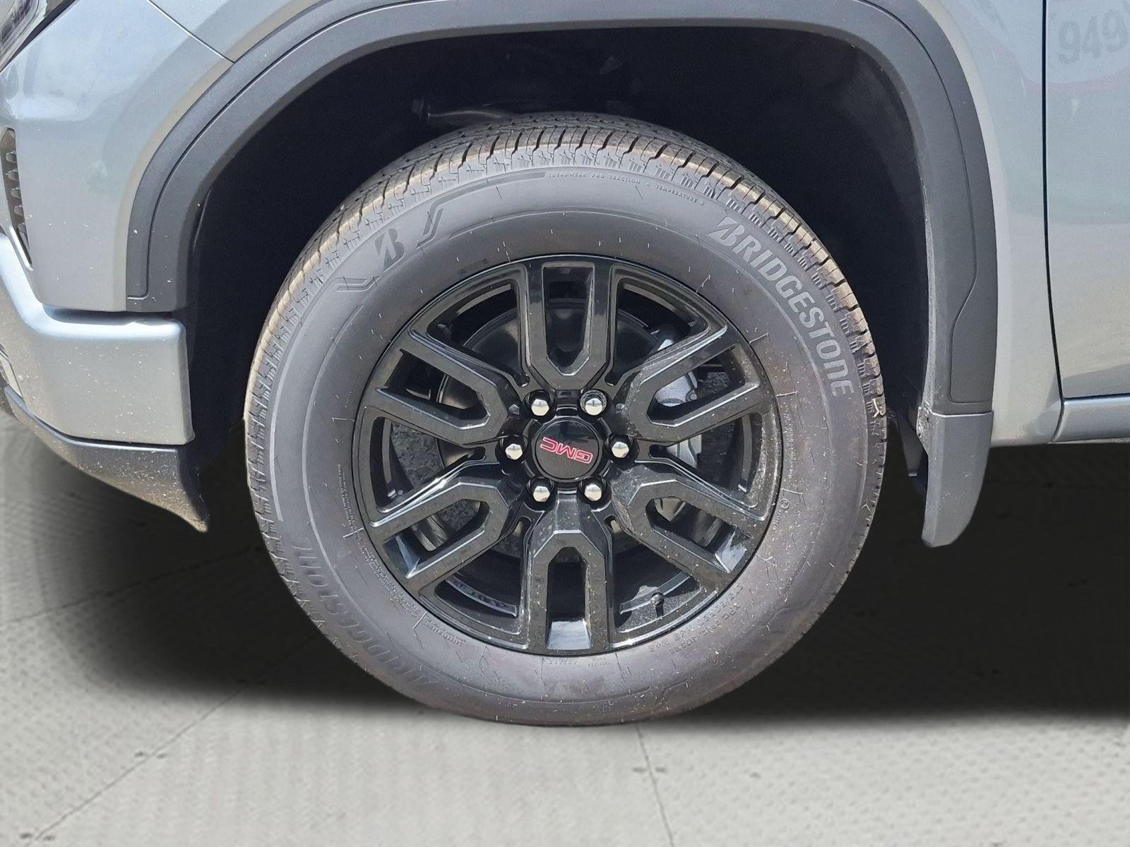 New 2026 GMC Sierra 1500 Elevation AWD/4WD image 32