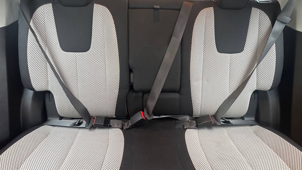 Used 2015 Chevrolet Equinox LT FWD image 19