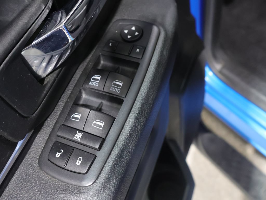 Certified 2021 RAM 1500 Warlock AWD/4WD image 14