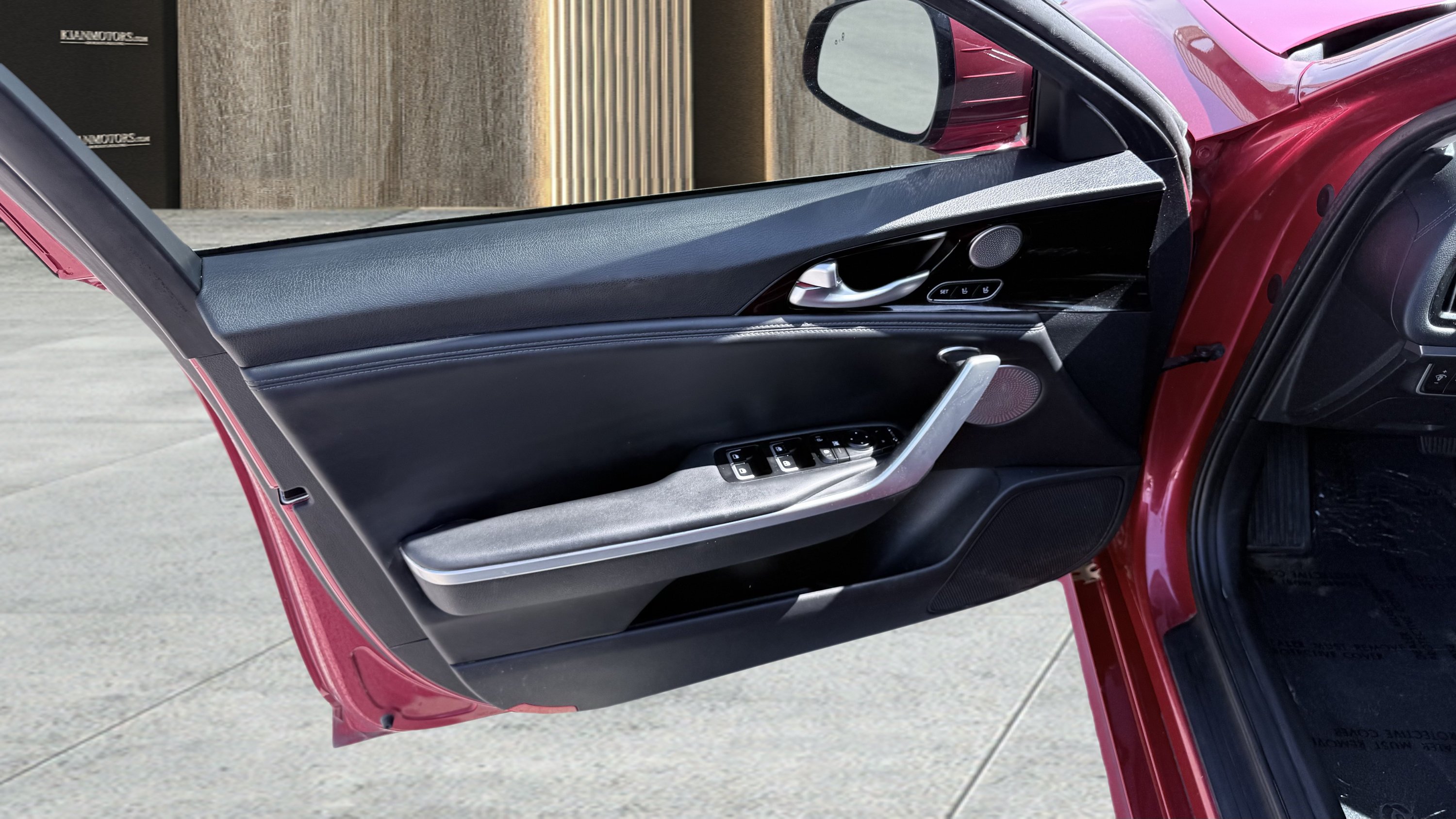 Used 2019 Kia Stinger Premium RWD image 19