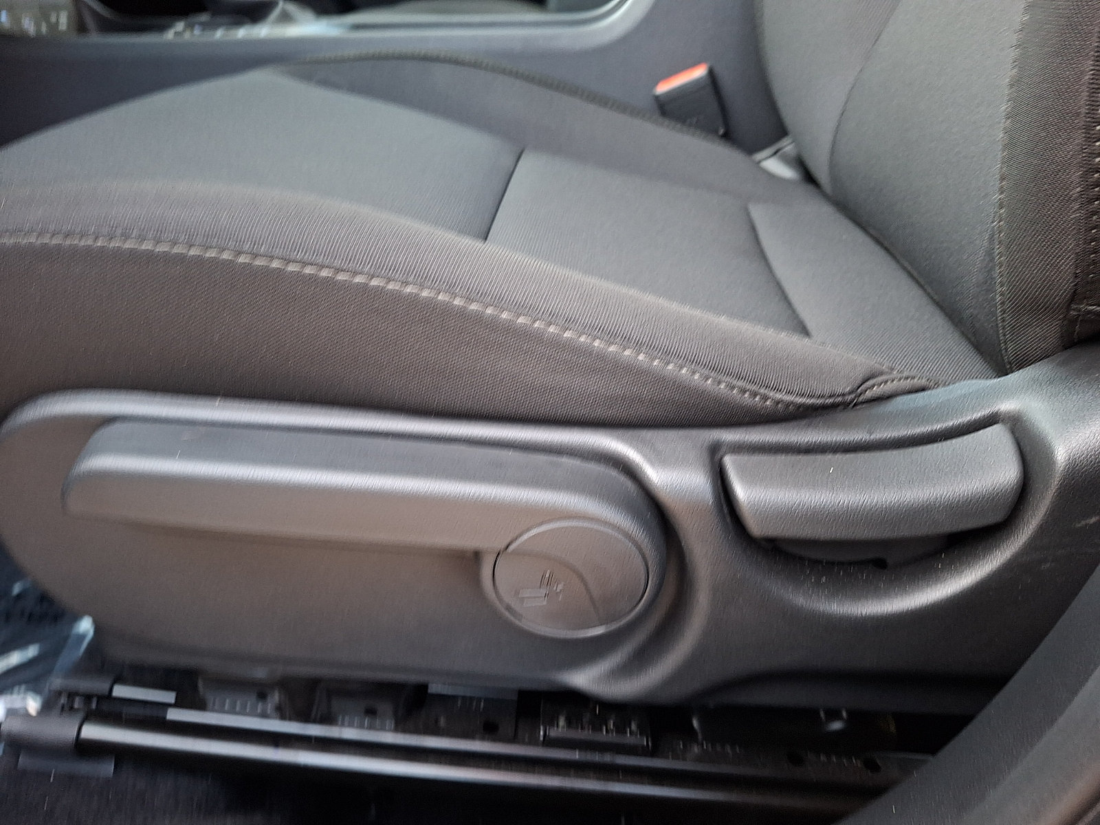 Used 2026 Hyundai Kona SEL Sport AWD/4WD image 15