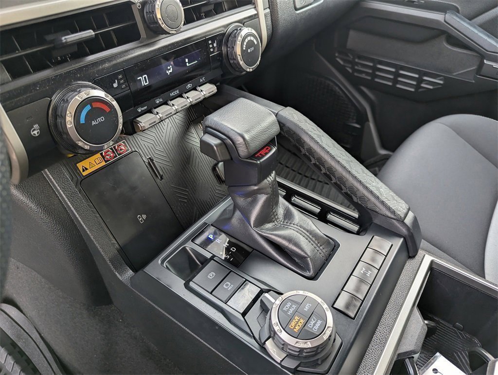 Used 2024 Toyota Tacoma TRD Off-Road image 26