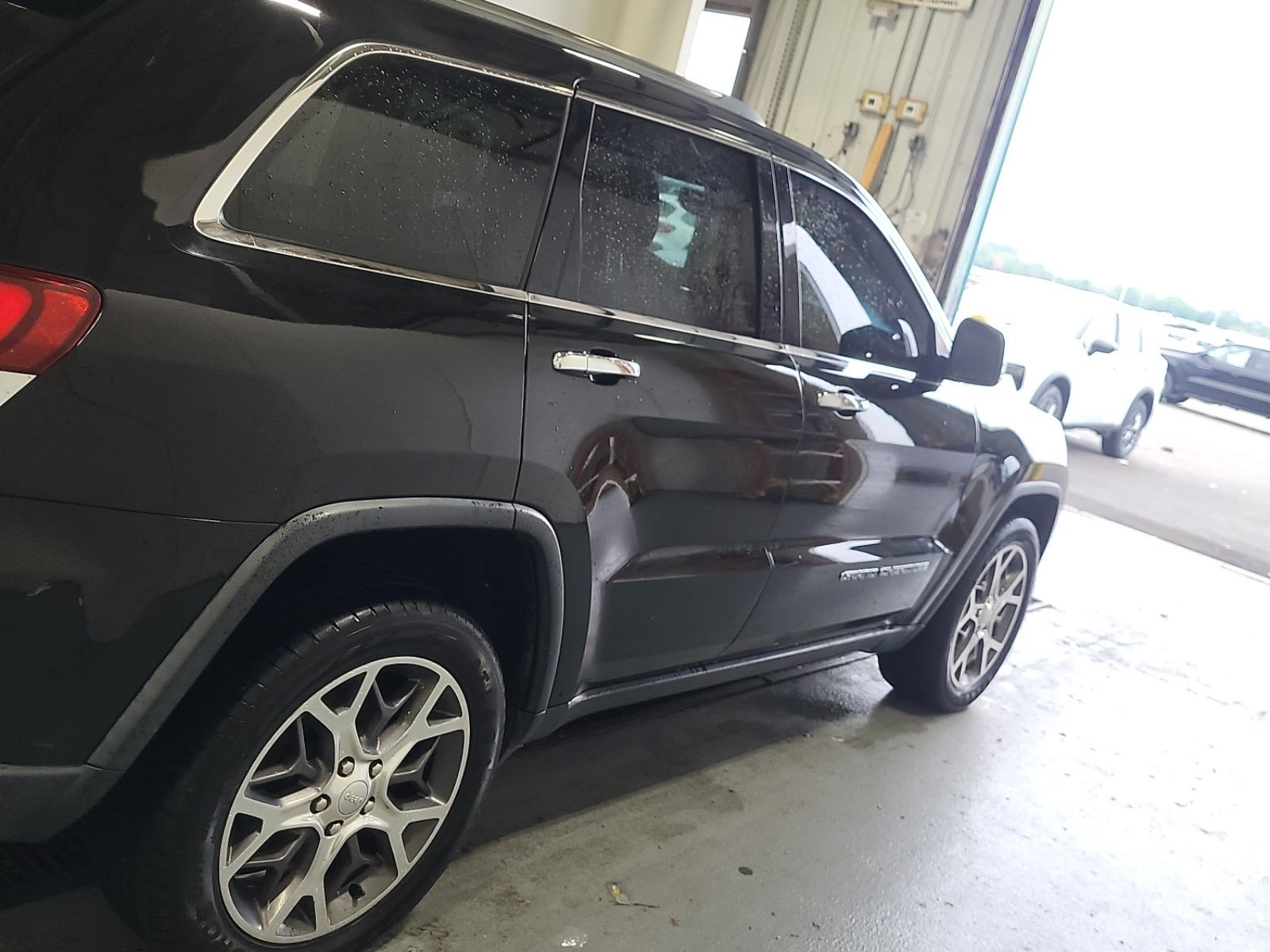 Used 2020 Jeep Grand Cherokee Limited w/ Luxury Group II AWD/4WD image 5