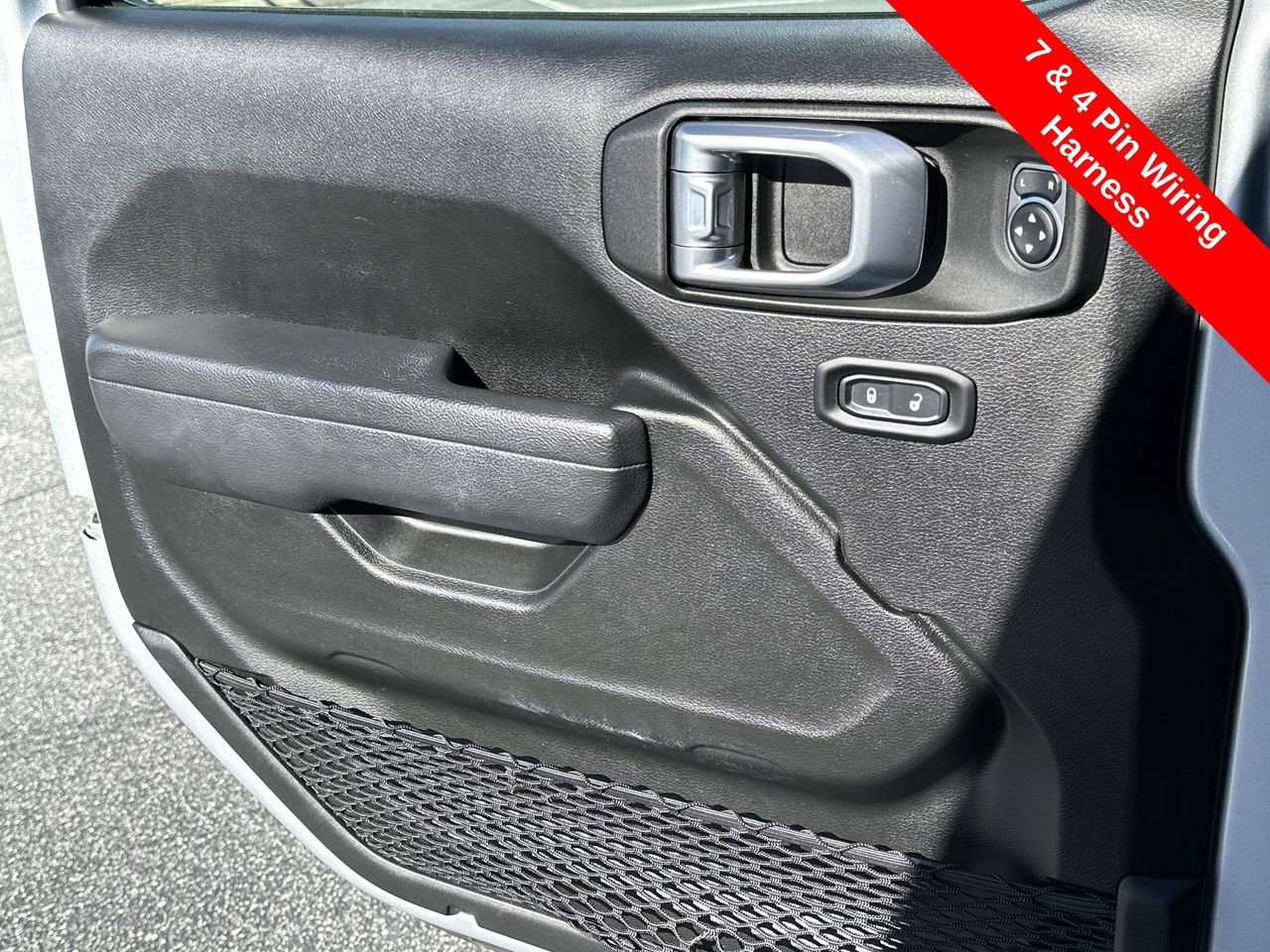 Used 2022 Jeep Wrangler Unlimited Rubicon 4xe w/ Cold Weather Group image 17