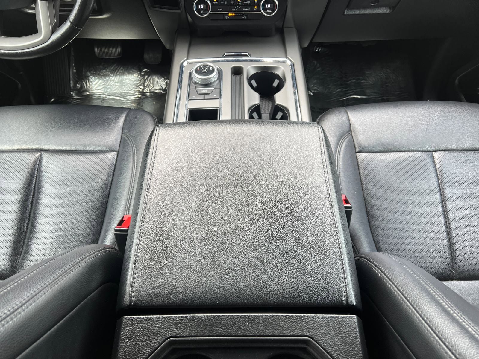 Used 2021 Ford Expedition XLT RWD image 23