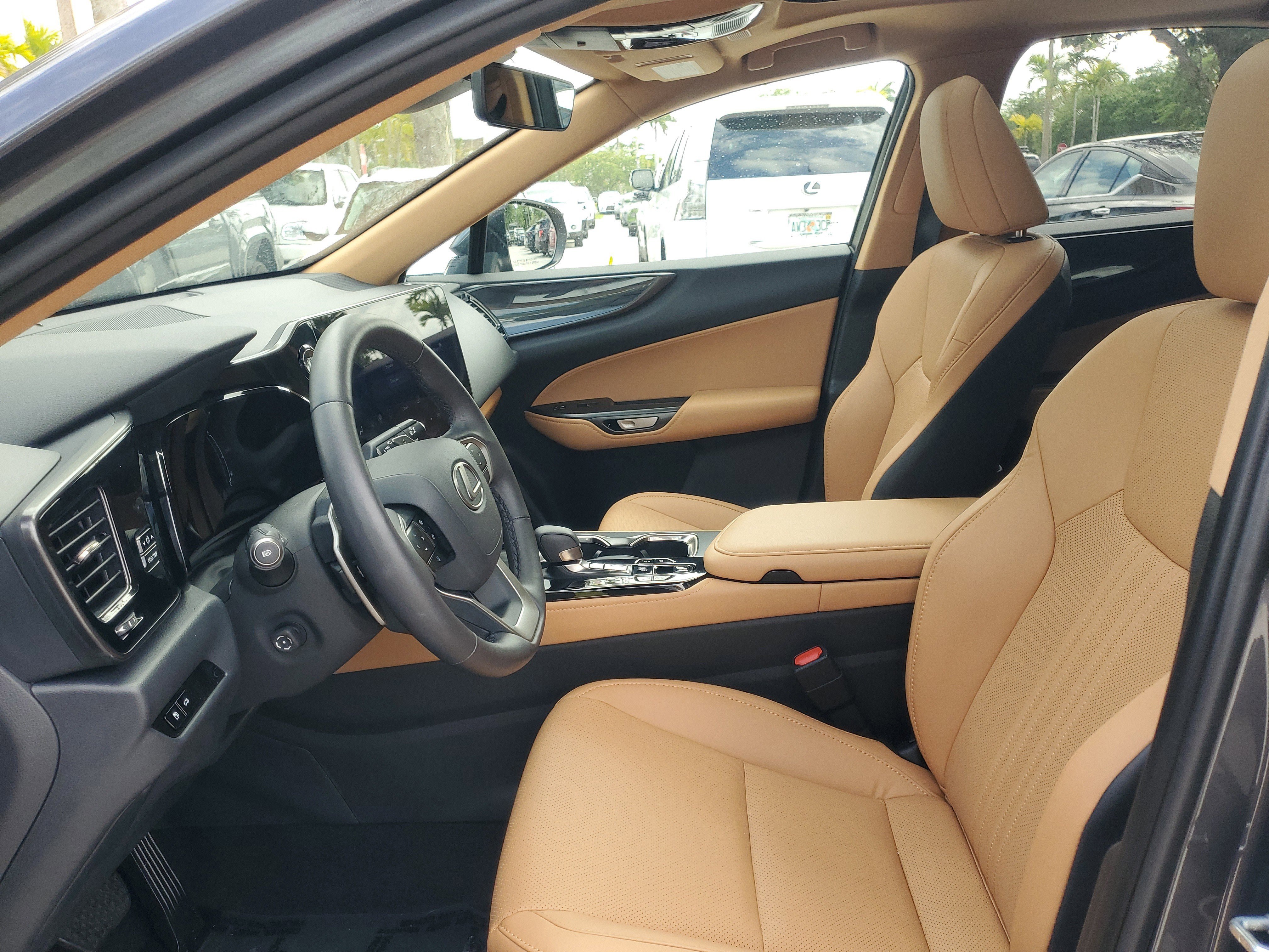 Certified 2025 Lexus NX 350 AWD w/ Accessory Package (Z2) image 19