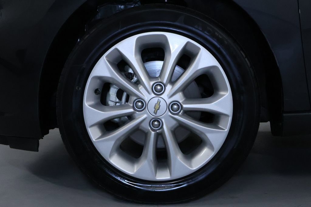 Used 2021 Chevrolet Spark LT image 30