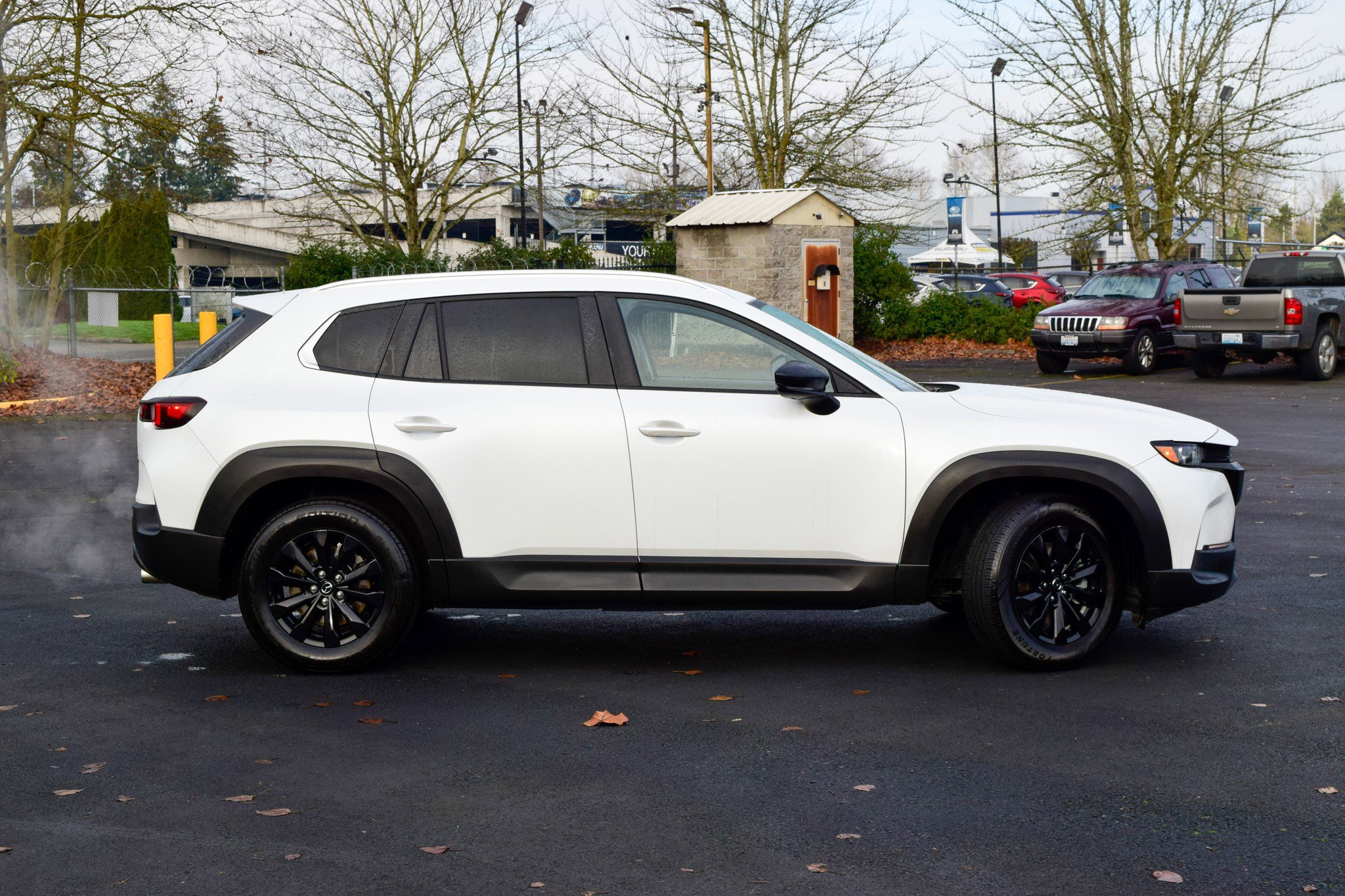 Used 2024 MAZDA CX-50 AWD 2.5 S w/ Preferred Package image 5
