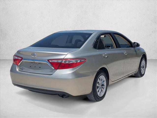 Used 2017 Toyota Camry LE FWD image 5