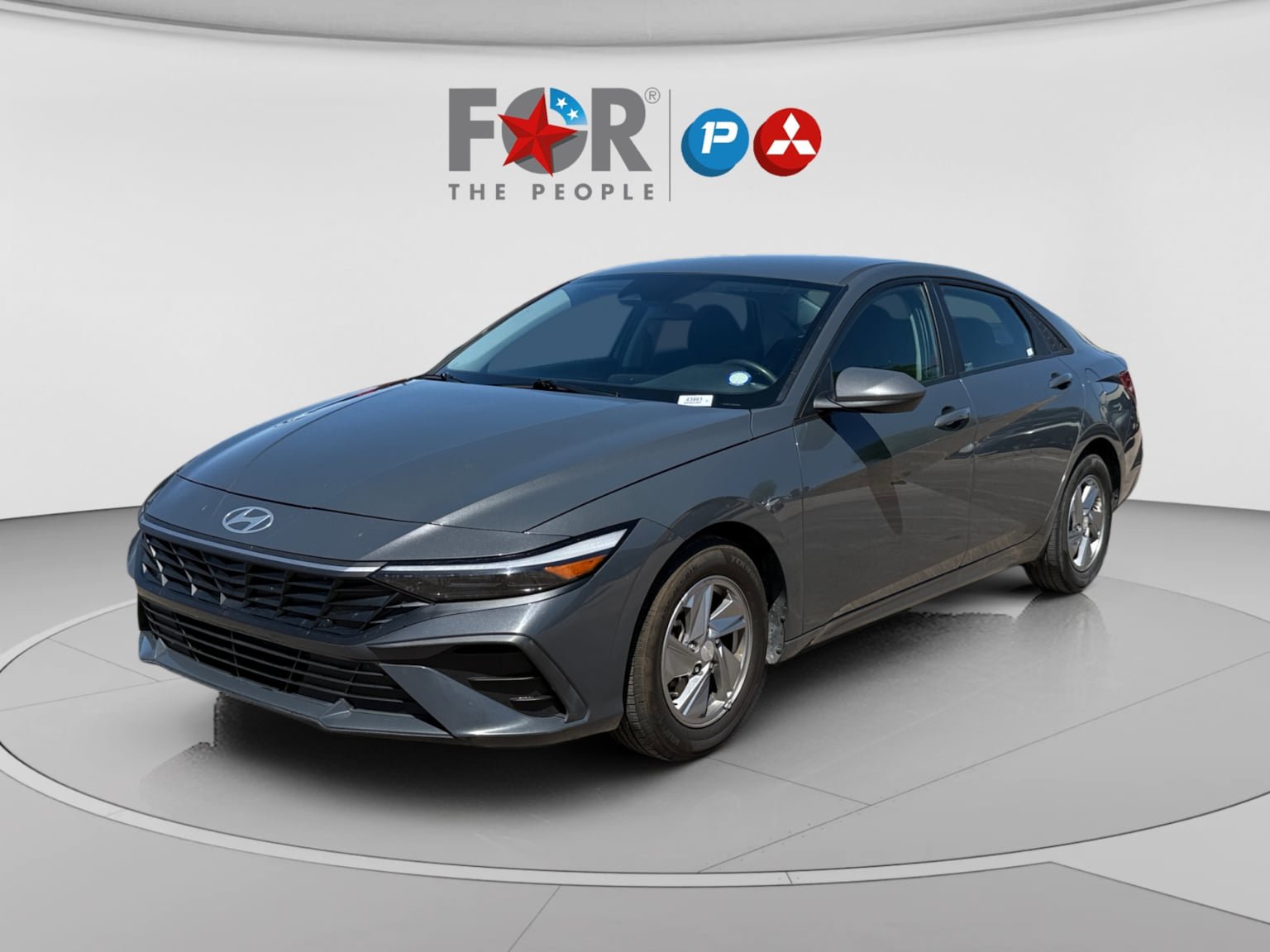 Used 2024 Hyundai Elantra SE FWD image 1