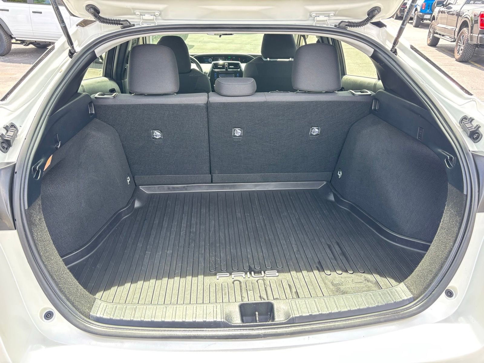 Used 2018 Toyota Prius Two image 20