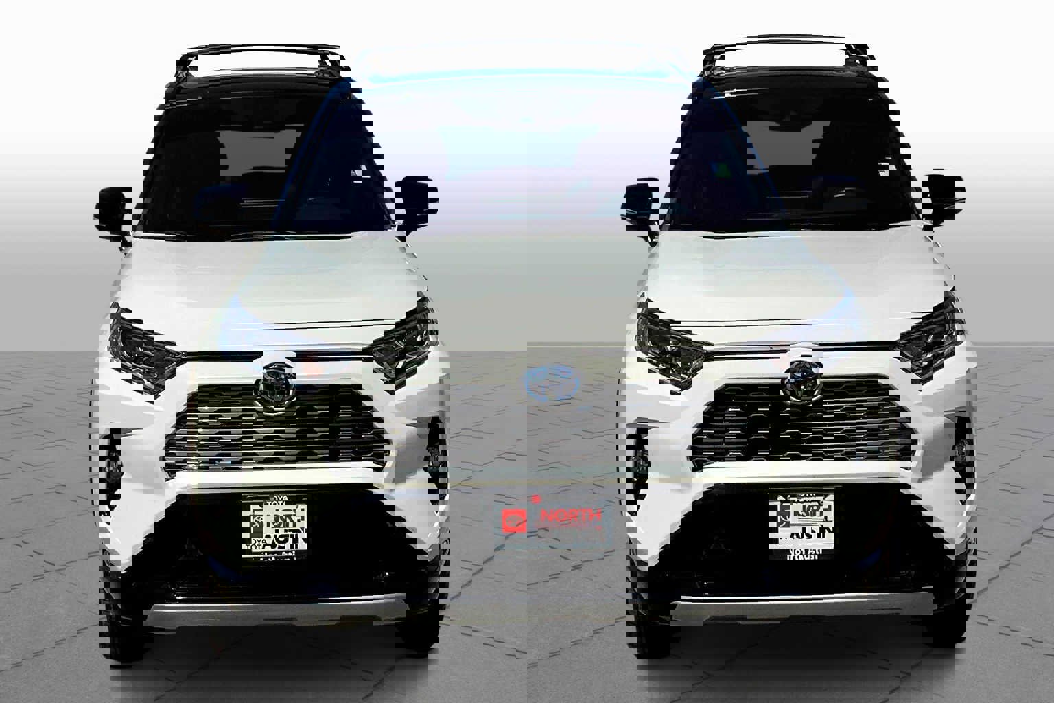 Used 2021 Toyota RAV4 XSE AWD/4WD image 4