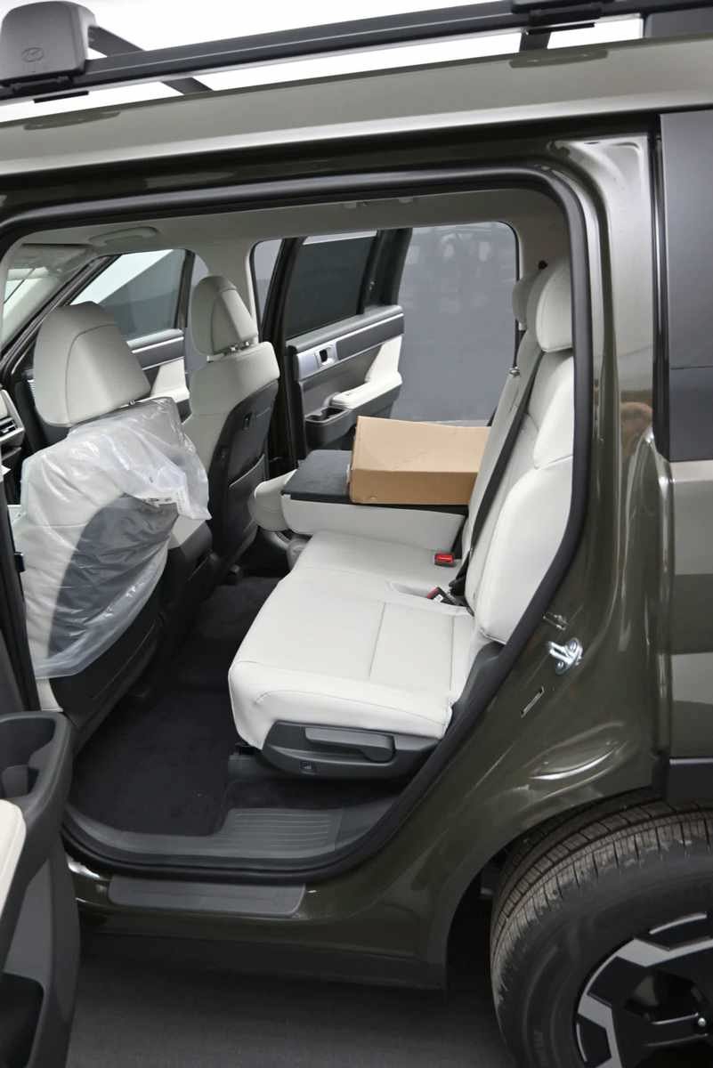 New 2026 Hyundai Santa Fe SEL AWD/4WD image 15