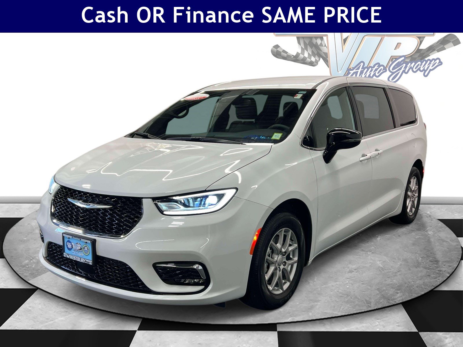 Used 2026 Chrysler Pacifica Select FWD image 4