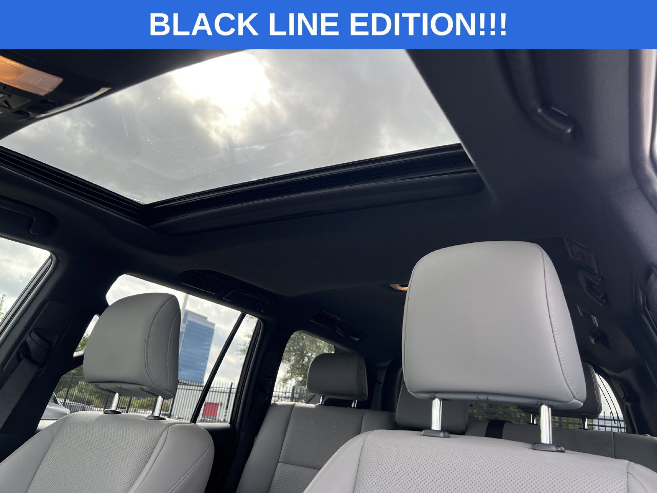Used 2023 Lexus GX 460 w/ Black Line Special Edition AWD/4WD image 22