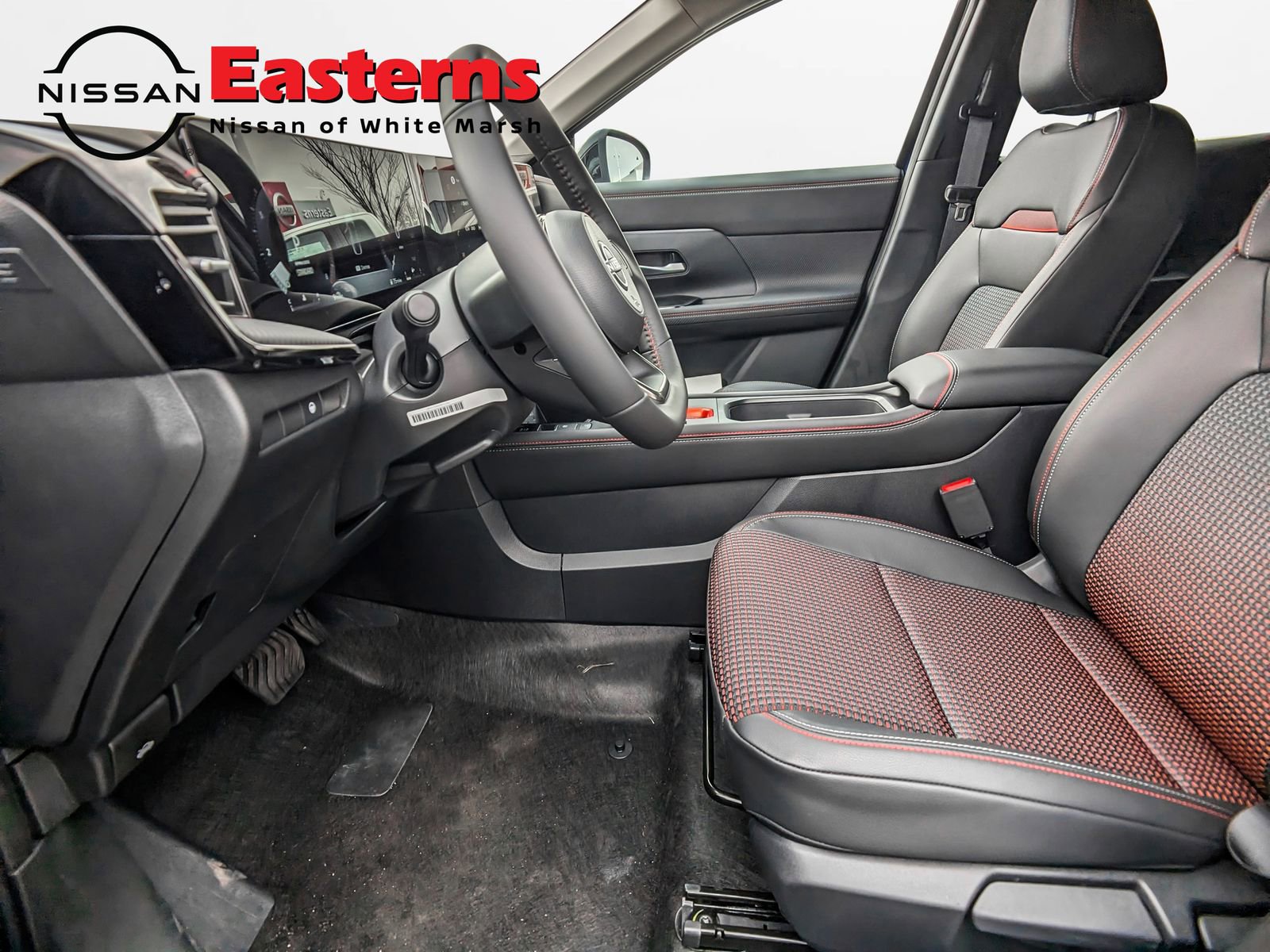 New 2026 Nissan Kicks SR w/ Cold Weather Package AWD/4WD image 15