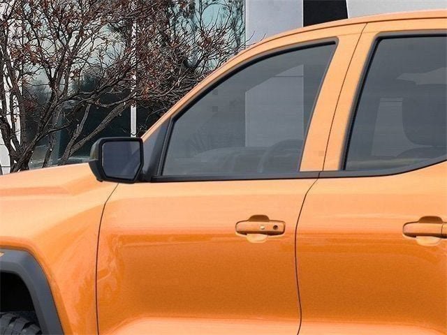 New 2026 GMC Canyon AT4 w/ Technology Plus Package image 12