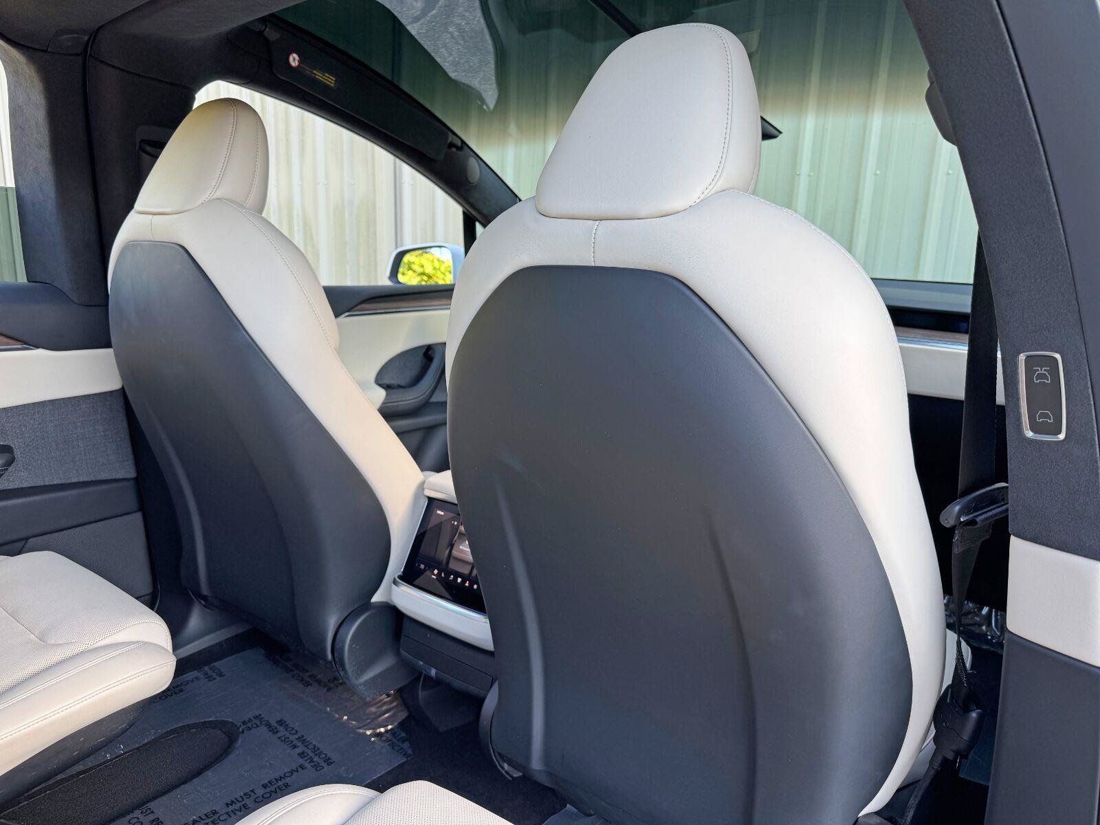 Used 2022 Tesla Model X AWD/4WD image 42
