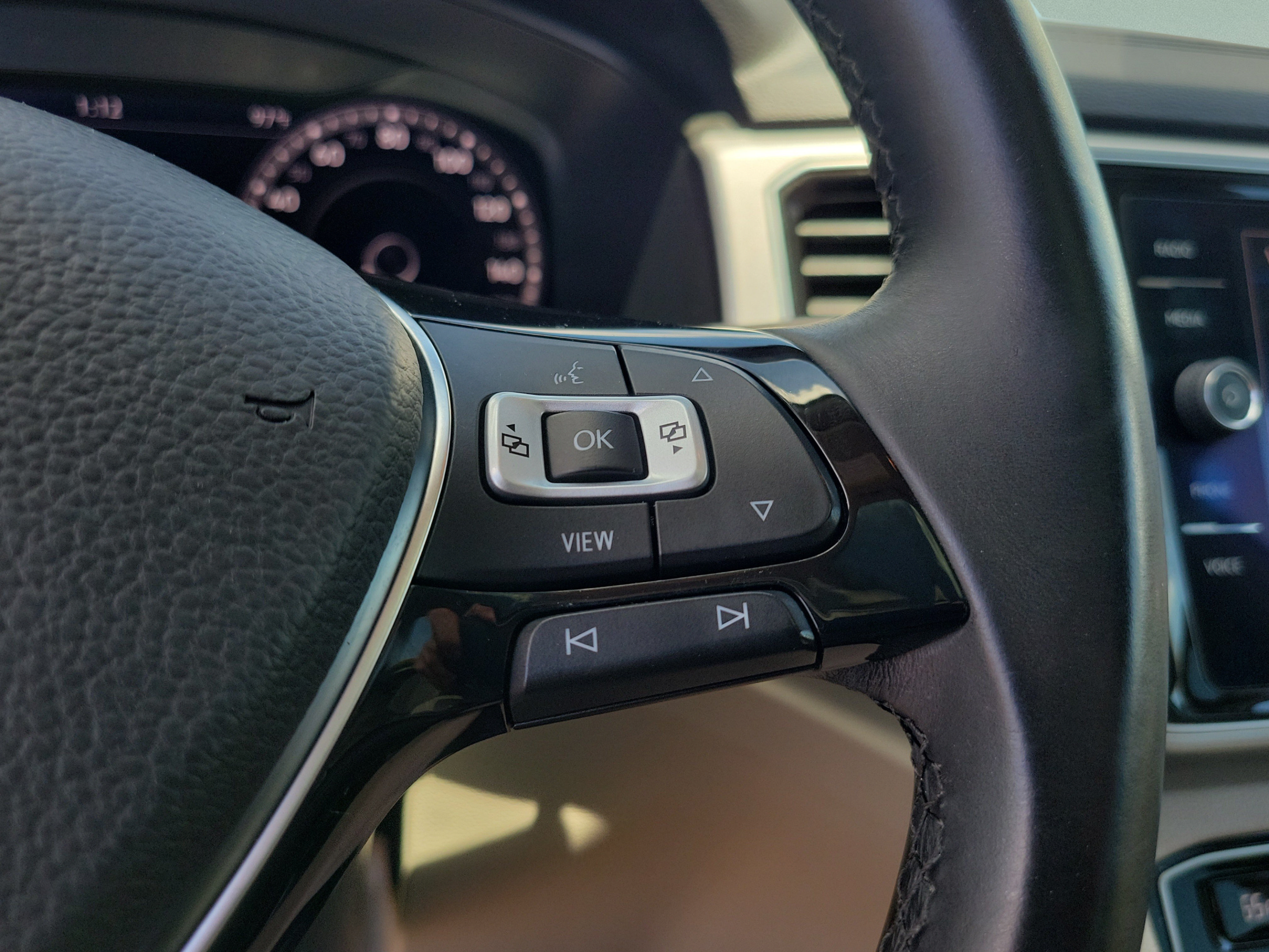 Used 2019 Volkswagen Atlas SEL FWD image 9