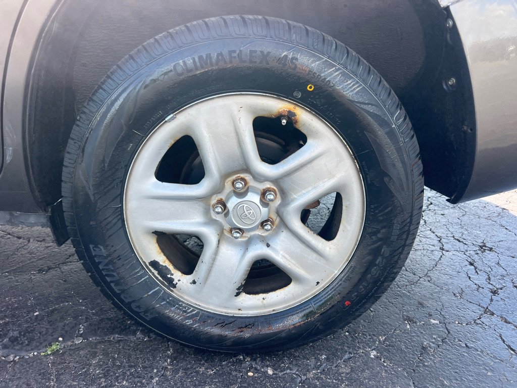 Used 2012 Toyota RAV4 4WD w/ Value Pkg image 36