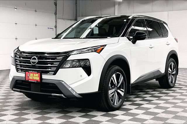 New 2025 Nissan Rogue SL w/ Tech Package AWD/4WD image 2