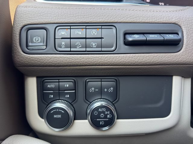 Used 2023 GMC Yukon XL Denali w/ LPO, Floor Liner Package AWD/4WD image 20