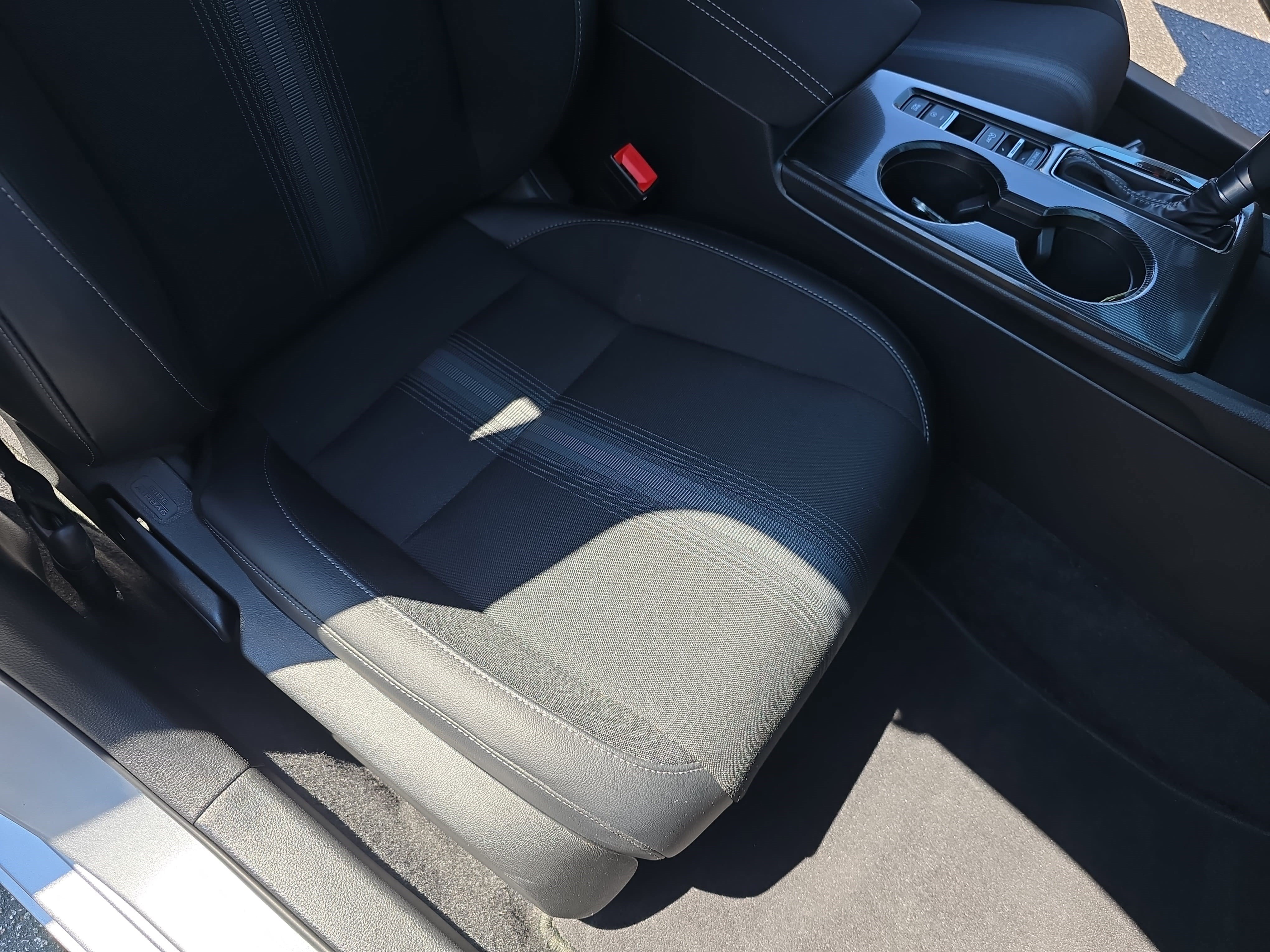 Certified 2025 Honda Civic Sport image 10
