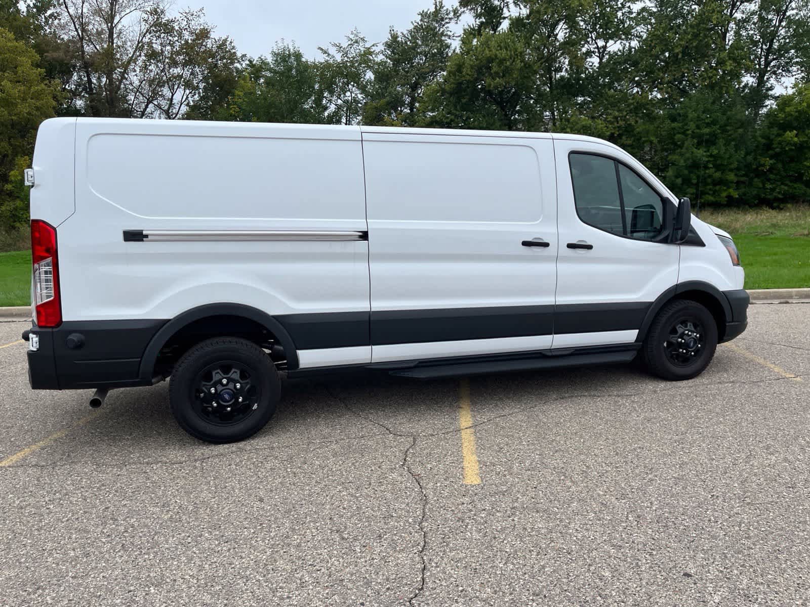 Used 2024 Ford Transit 350 148 Low Roof AWD w/ Load Area Protection Package image 12