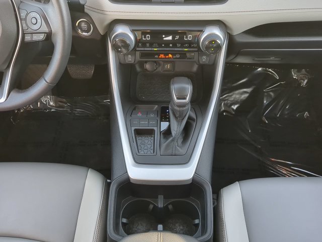 Certified 2023 Toyota RAV4 XLE Premium FWD image 21