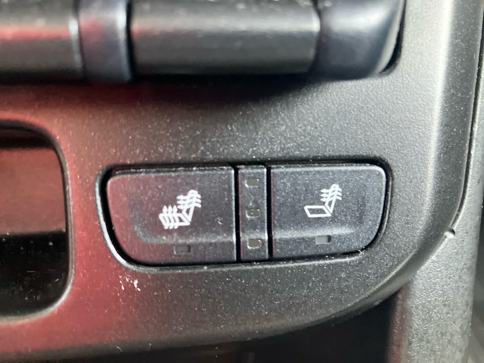 Used 2022 GMC Canyon Elevation w/ Elevation Premium Package AWD/4WD image 30