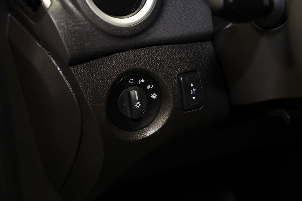 Used 2019 Ford Fiesta SE FWD image 22