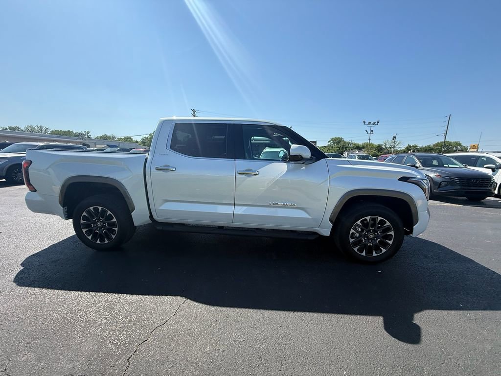 Used 2025 Toyota Tundra Limited AWD/4WD image 2