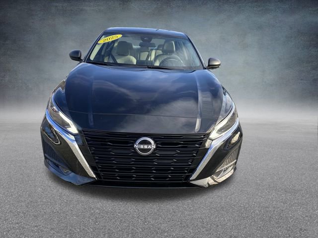 Used 2025 Nissan Altima 2.5 SV image 22