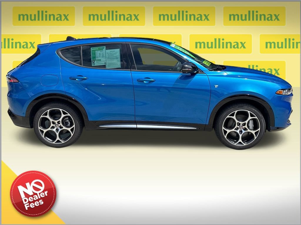 Used 2024 Alfa Romeo Tonale Ti w/ Active Assist Package AWD/4WD image 2