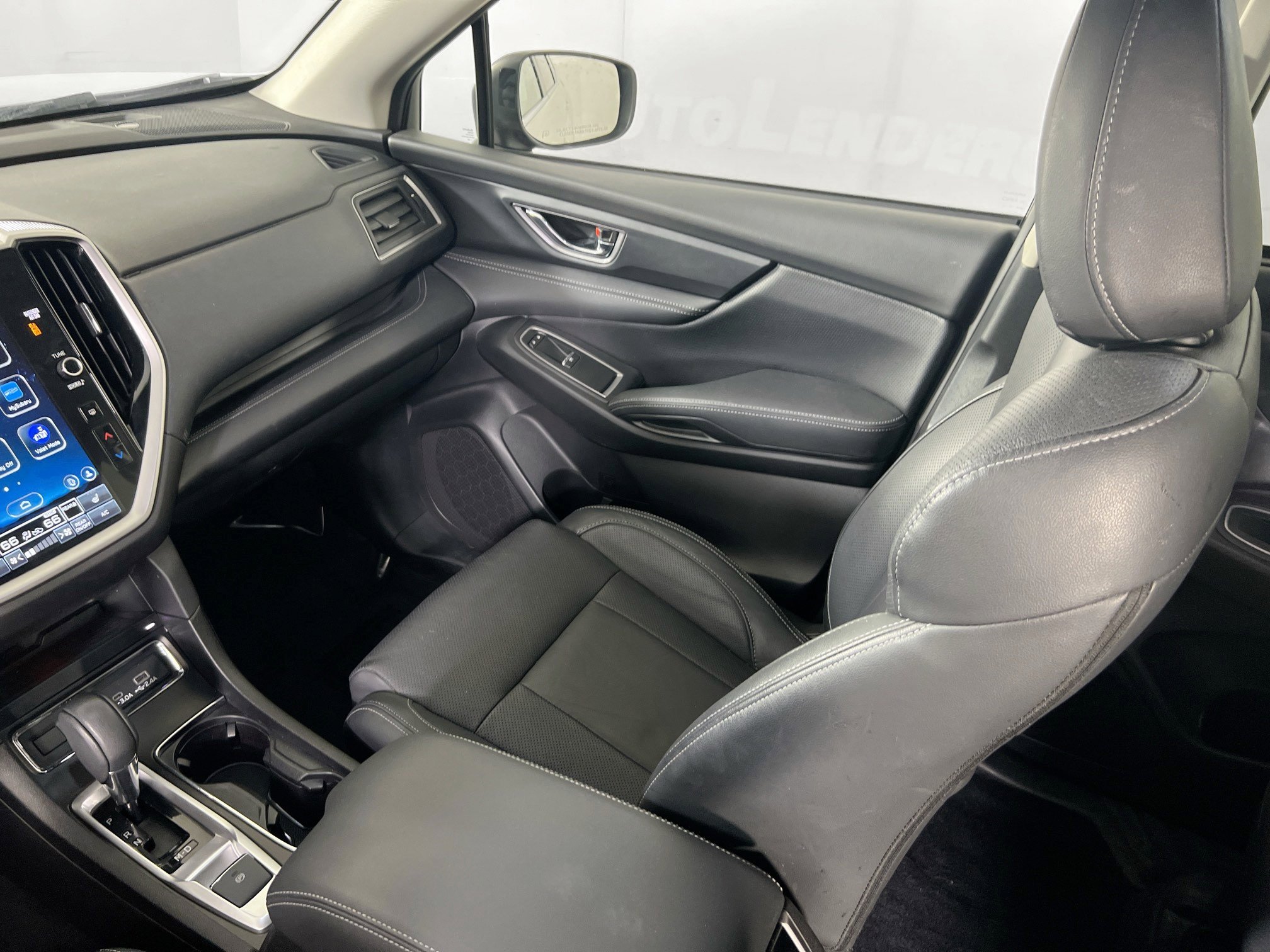 Used 2023 Subaru Ascent Limited image 22