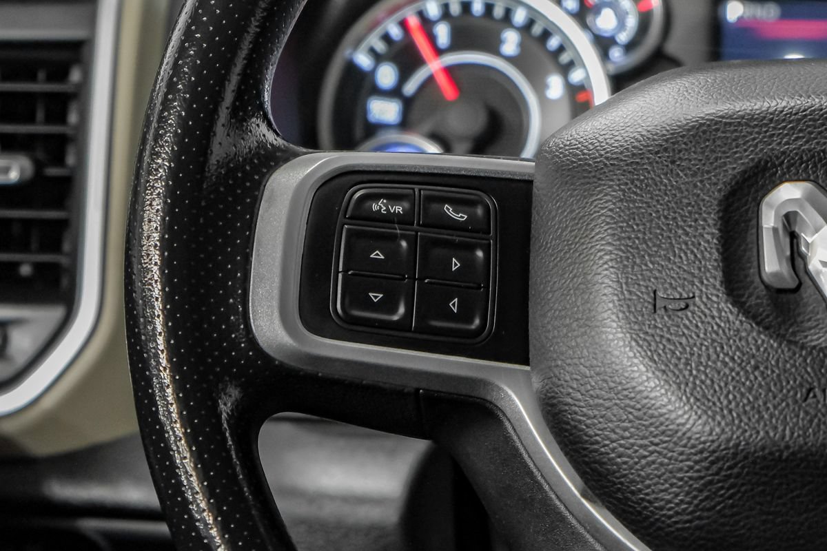Used 2022 RAM 3500 Big Horn AWD/4WD image 16